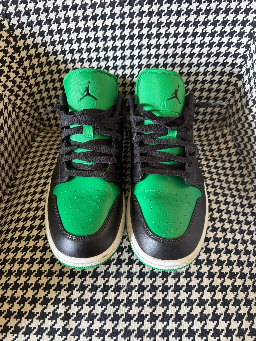 Jordan low top